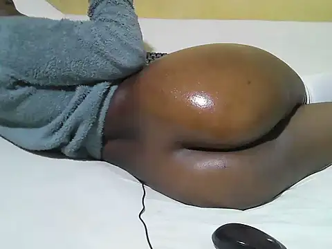 Quincy joyy online show from 06-21-26, 12:35