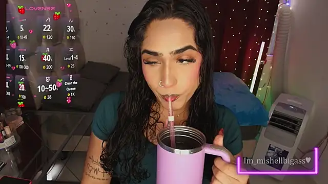 im mishellbigass online show from 07-04-26, 09:43