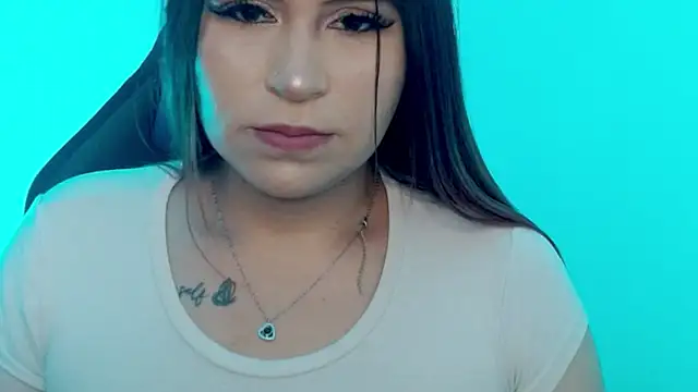 cata  gutierrez  online show from 07-08-26, 03:55