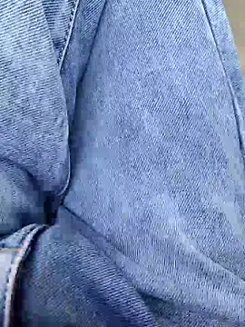 Snapshot of cumshotboy01 chatting on 03-08-25, 08:11 cumshotboy01 online show from 03-08-25, 08:11
