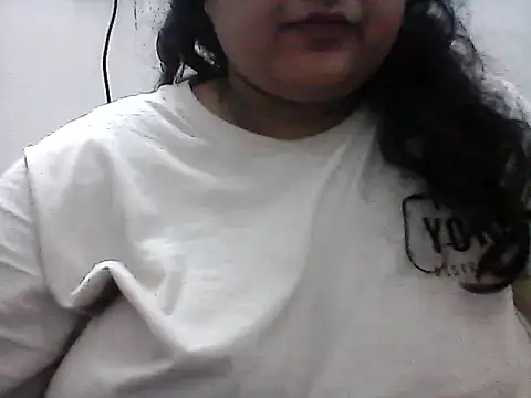 smile pretty online show from 12-30-24, 07:00