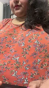 smile pretty online show from 02-17-25, 08:47