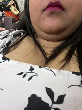 smile pretty online show from 02-27-25, 08:50