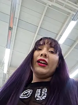 Snapshot of Blushing_Katy chatting on 02-22-25, 11:57 Blushing Katy online show from 02-22-25, 11:57