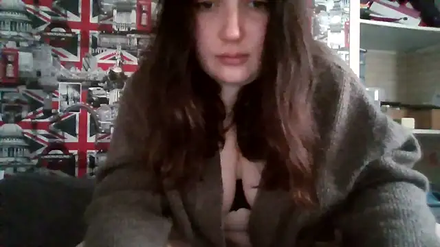 Lynylou online show from 10-29-25, 08:38