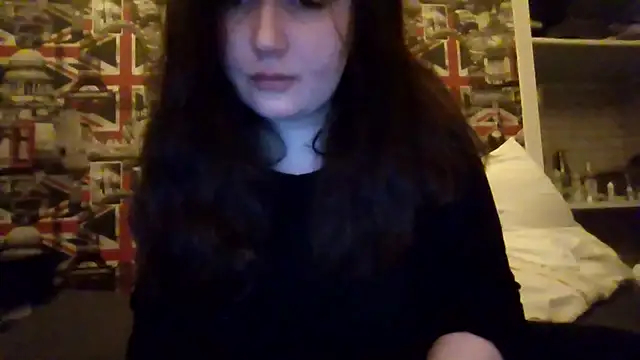 Lynylou online show from 02-02-26, 02:32