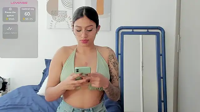 SeleneClark online show from 03-11-26, 06:47