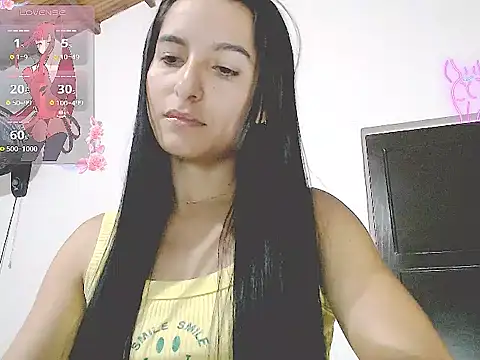 Snapshot of tifany19_ chatting on 10-10-25, 02:43 tifany19 online show from 10-10-25, 02:43