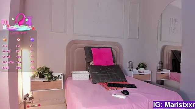 Maristxxr online show from 11-13-25, 07:35