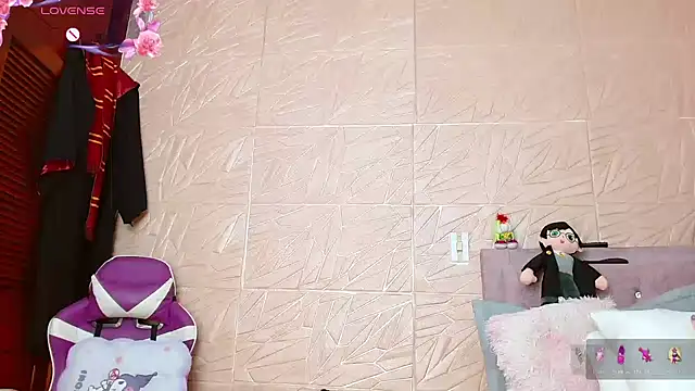 kendallsweet7 online show from 11-06-25, 07:48