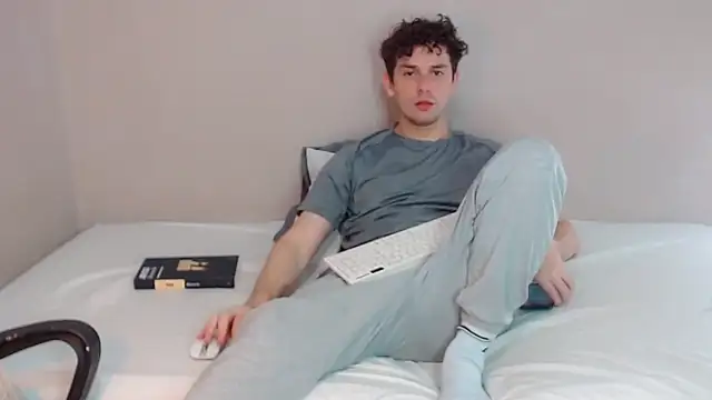 Elio555 online show from 01-07-25, 11:56