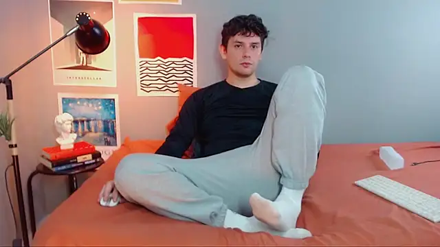 Elio555 online show from 09-10-25, 04:18