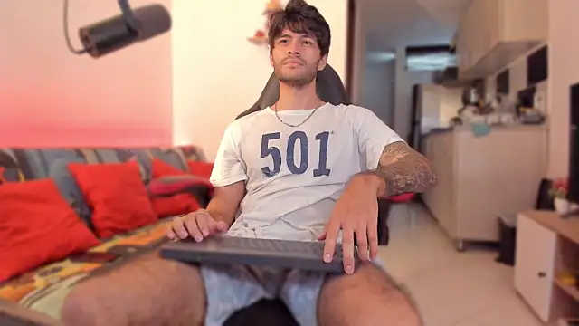 justin stark7 online show from 11-24-25, 08:08