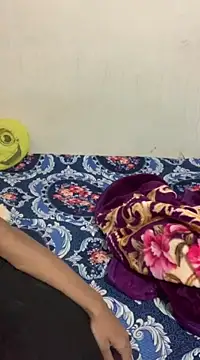 Snapshot of hottiess69 chatting on 12-07-24, 03:19 hottiess69 online show from 12-07-24, 03:19