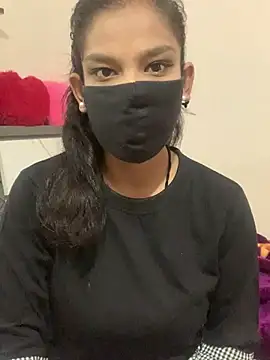 Snapshot of hottiess69 chatting on 12-18-24, 07:58 hottiess69 online show from 12-18-24, 07:58