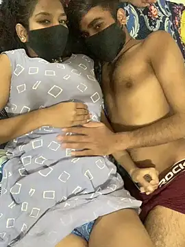 Snapshot of hottiess69 chatting on 12-20-24, 03:10 hottiess69 online show from 12-20-24, 03:10