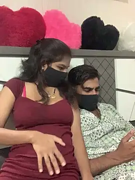 Snapshot of hottiess69 chatting on 01-01-25, 06:27 hottiess69 online show from 01-01-25, 06:27