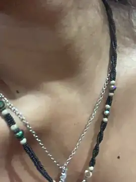 Snapshot of hottiess69 chatting on 02-23-25, 03:13 hottiess69 online show from 02-23-25, 03:13