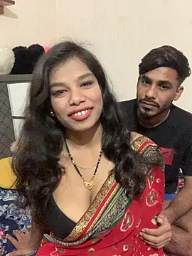 Snapshot of hottiess69 chatting on 02-24-25, 09:00 hottiess69 online show from 02-24-25, 09:00