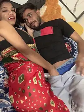 Snapshot of hottiess69 chatting on 02-24-25, 01:10 hottiess69 online show from 02-24-25, 01:10