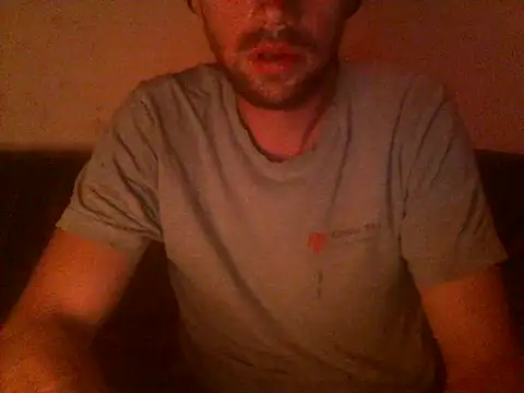 Snapshot of Rejtelmesest chatting on 05-02-26, 09:31 Rejtelmesest online show from 05-02-26, 09:31