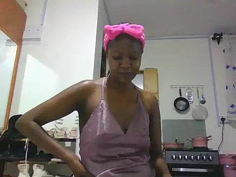 Snapshot of sexy_barbie2024 chatting on 10-07-25, 01:41 sexy barbie2024 online show from 10-07-25, 01:41