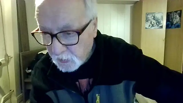 Snapshot of Sammy1660 chatting on 05-06-26, 02:08 Sammy1660 online show from 05-06-26, 02:08