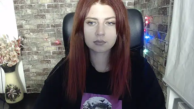 Lizzy Love online show from 01-17-25, 07:27