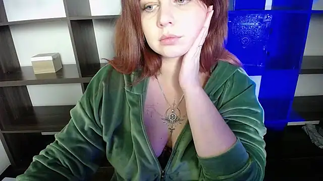 Lizzy Love online show from 02-01-25, 01:34