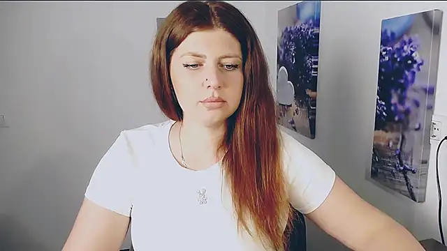 Lizzy Love online show from 06-18-26, 10:41