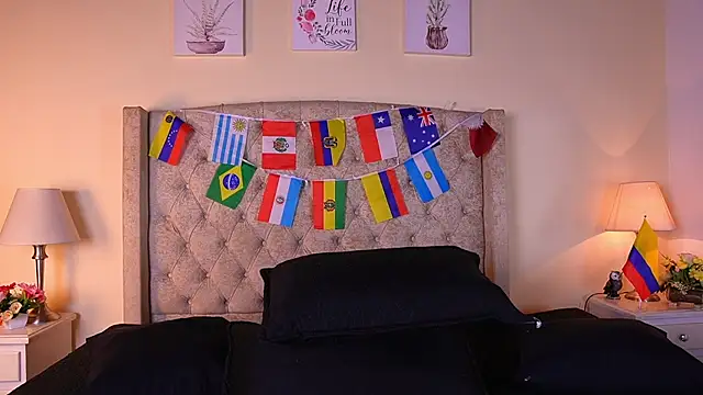 allisson m online show from 07-10-26, 12:08