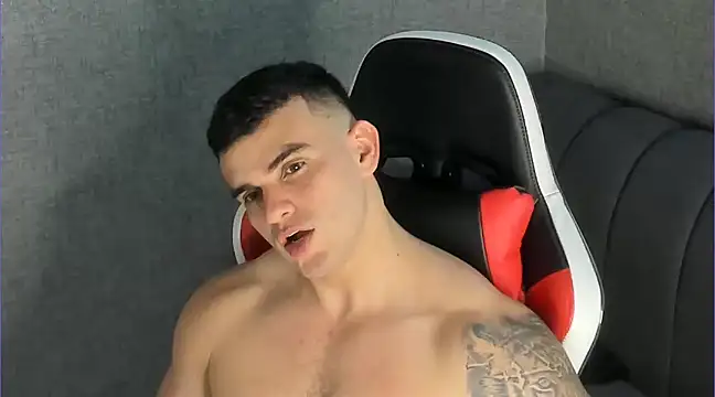 Ricardogo19 online show from 01-28-25, 04:29