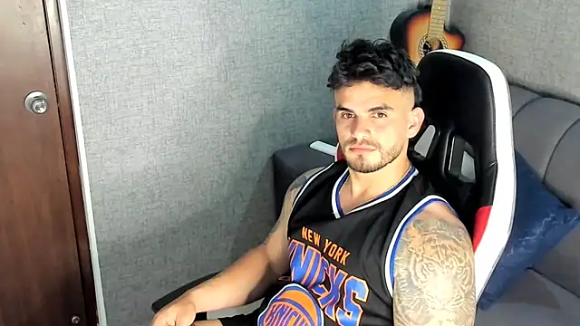 Ricardogo19 online show from 10-18-25, 10:54