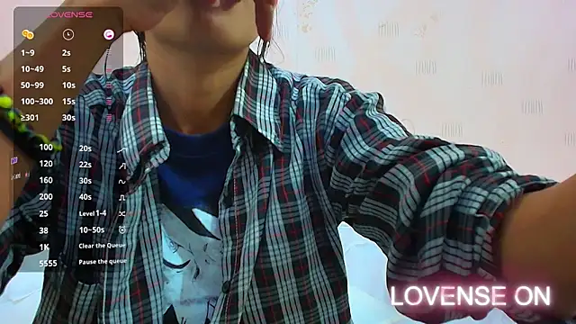 Snapshot of yourcuteneighbourr chatting on 12-26-24, 03:16 yourcuteneighbourr online show from 12-26-24, 03:16
