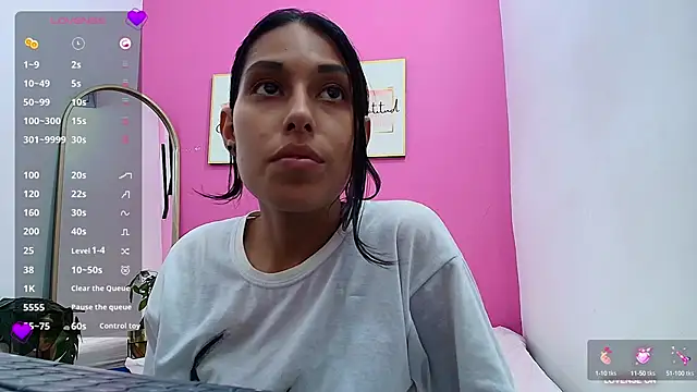Snapshot of yourcuteneighbourr chatting on 03-14-25, 09:35 yourcuteneighbourr online show from 03-14-25, 09:35