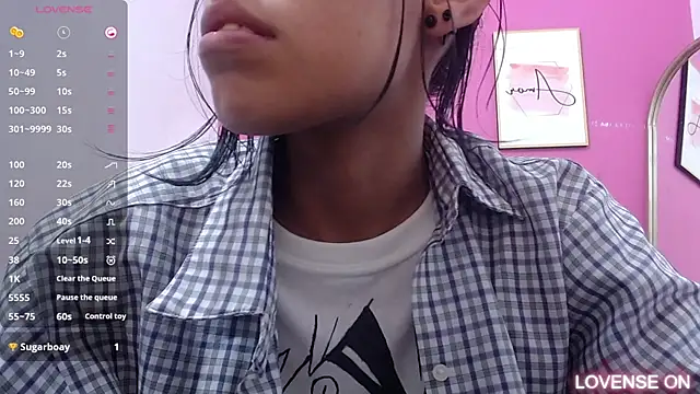 Snapshot of yourcuteneighbourr chatting on 03-20-25, 03:02 yourcuteneighbourr online show from 03-20-25, 03:02