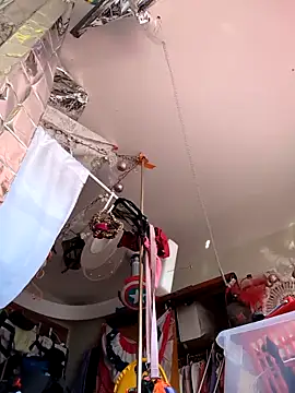 gurlnips online show from 03-05-25, 11:27