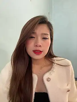 Snapshot of Bae1103 chatting on 01-29-25, 04:58 Bae1103 online show from 01-29-25, 04:58