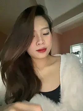 Snapshot of Bae1103 chatting on 02-02-25, 10:46 Bae1103 online show from 02-02-25, 10:46