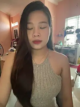 Snapshot of Bae1103 chatting on 09-17-25, 07:43 Bae1103 online show from 09-17-25, 07:43