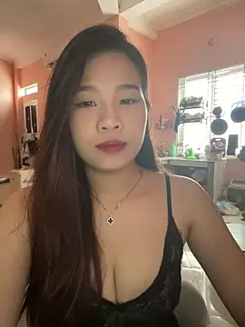 Snapshot of Bae1103 chatting on 11-13-25, 03:27 Bae1103 online show from 11-13-25, 03:27