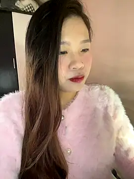 Snapshot of Bae1103 chatting on 11-29-25, 01:41 Bae1103 online show from 11-29-25, 01:41