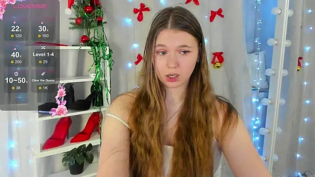 Snapshot of Rebecca_Kelly chatting on 12-22-24, 10:04 Rebecca Kelly online show from 12-22-24, 10:04