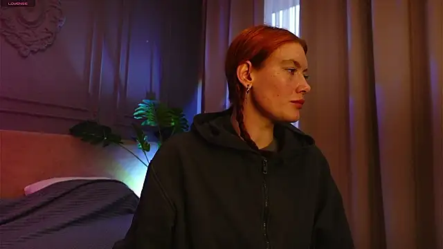 Liv Fay online show from 02-18-26, 02:46