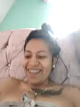 Tiphanydirty3 online show from 03-01-25, 07:04