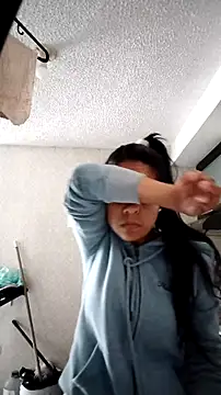 Tiphanydirty3 online show from 04-18-26, 01:15