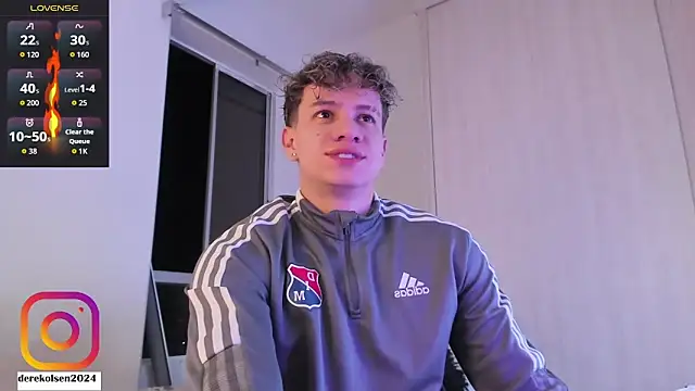 DerekOlsen online show from 10-23-25, 02:44