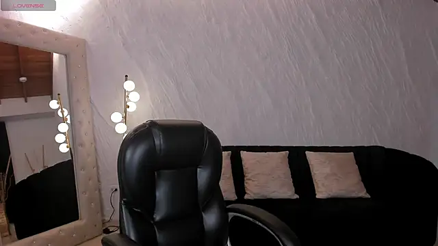 CelestePalmer  online show from 07-22-26, 11:24