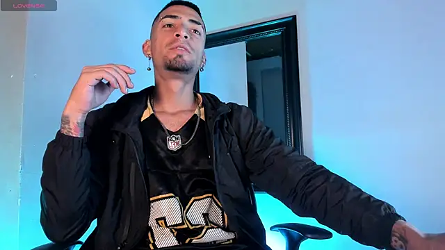 DrakeNeumann online show from 01-10-26, 03:52