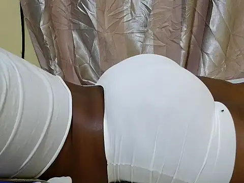 Snapshot of faista_jude chatting on 02-21-25, 04:40 faista jude online show from 02-21-25, 04:40